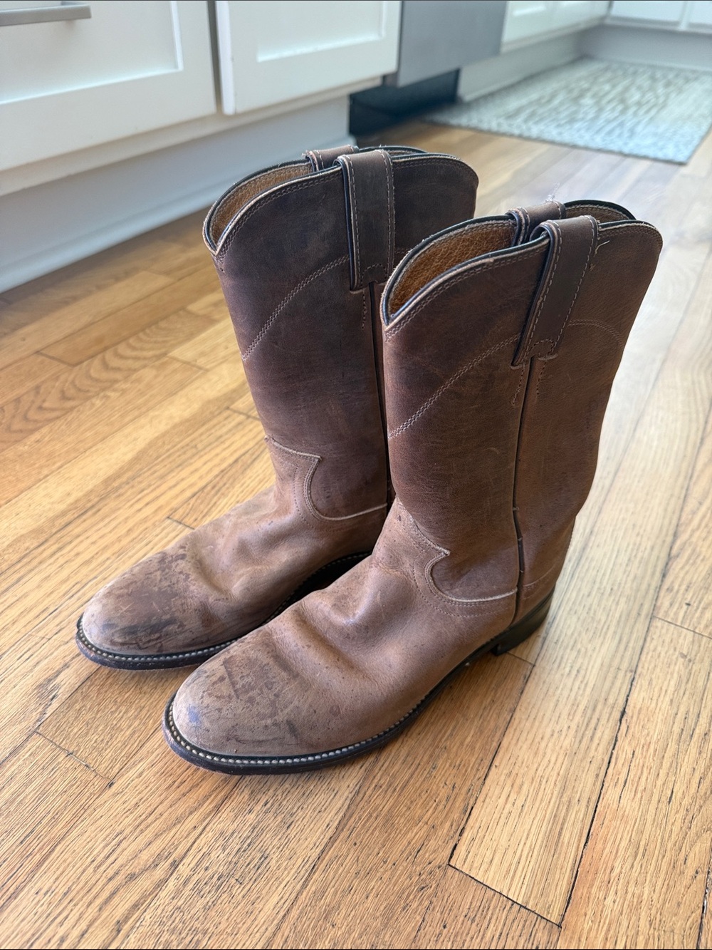 Justin Boots Brown Leather Cowboy Boots